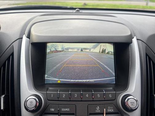 Silver Ice Metallic 2016 Chevrolet Equinox LT