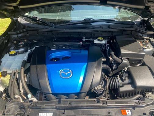 2013 Mazda Mazda3 i Touring