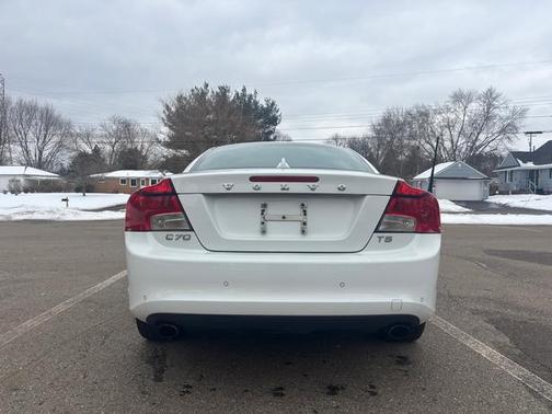 2012 Volvo C70 T5