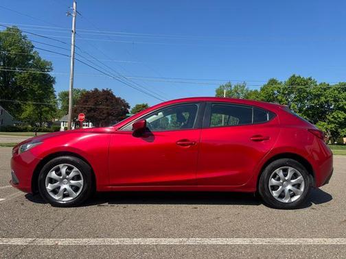 Soul Red Metallic 2016 Mazda Mazda3 i Sport