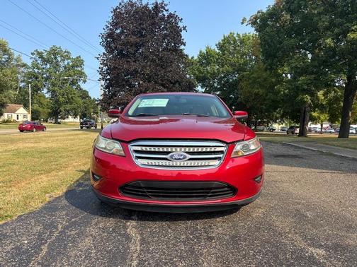 2011 Ford Taurus SEL