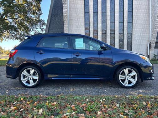 2013 Toyota Matrix S