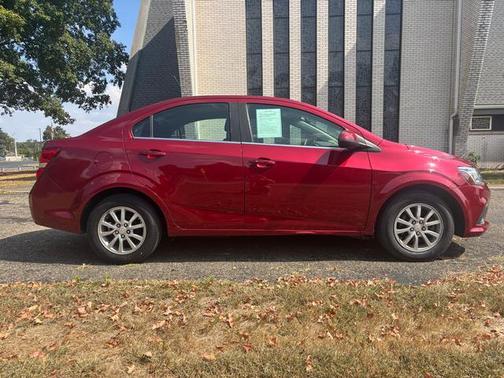 2019 Chevrolet Sonic LT