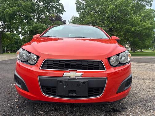 Inferno Orange Metallic 2012 Chevrolet Sonic 2LT