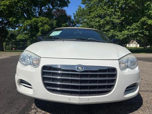 Stone White 2004 Chrysler Sebring GTC