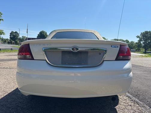 Stone White 2004 Chrysler Sebring GTC