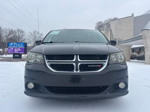 2012 Dodge Grand Caravan Crew