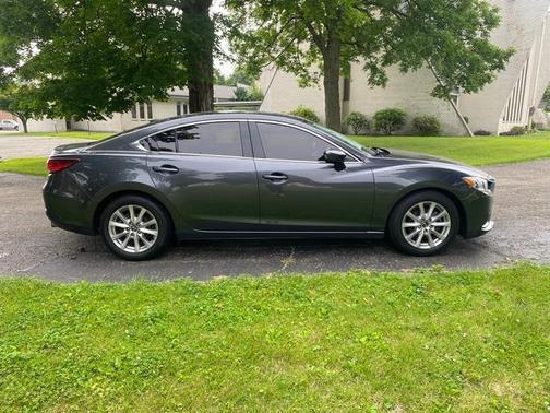 2015 Mazda Mazda6 i Sport