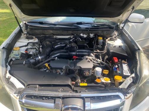 2014 Subaru Legacy 2.5i Premium