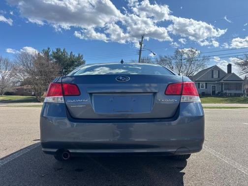 2014 Subaru Legacy 2.5i Premium