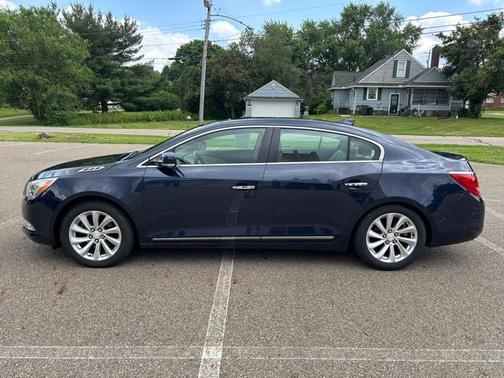 Dark Sapphire Blue Metallic 2016 Buick LaCrosse Premium I