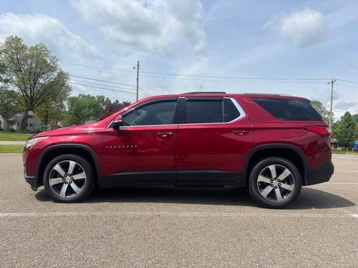 Cajun Red Tintcoat 2018 Chevrolet Traverse LT Leather