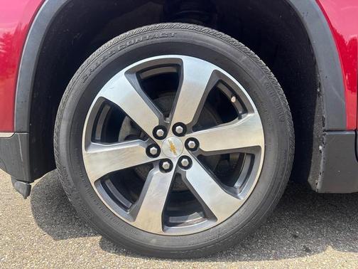 Cajun Red Tintcoat 2018 Chevrolet Traverse LT Leather