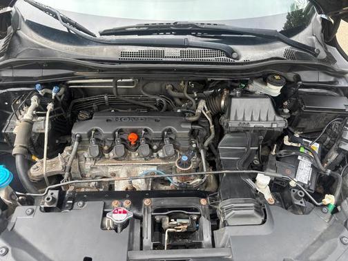 Crystal Black Pearl 2016 Honda HR-V EX