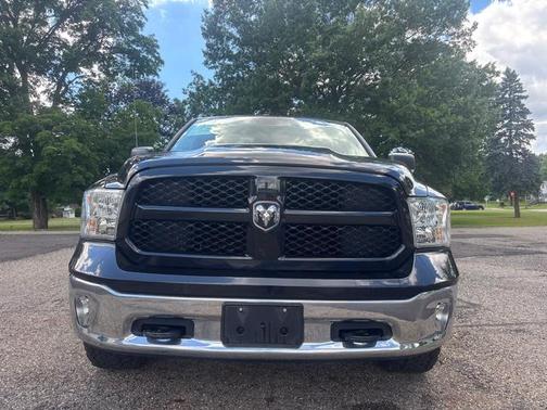 Black Clearcoat 2016 RAM 1500 SLT
