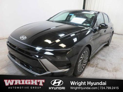 2025 Hyundai SONATA Hybrid Limited