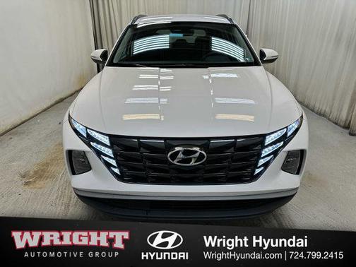 White 2023 Hyundai TUCSON SEL