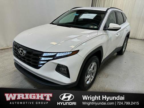 White 2023 Hyundai TUCSON SEL