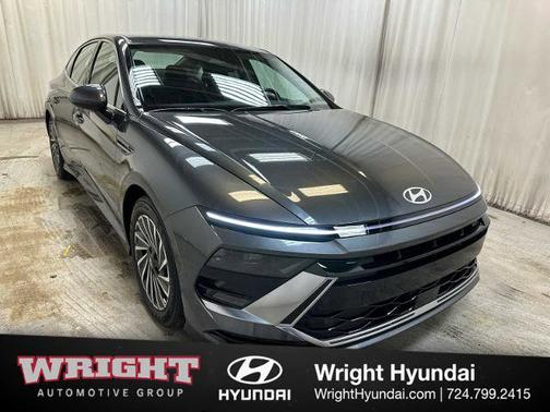 Gray 2025 Hyundai SONATA Hybrid SEL