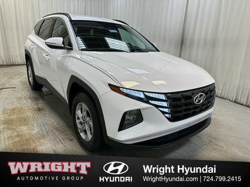 White 2023 Hyundai TUCSON SEL