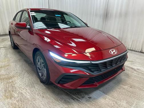 2024 Hyundai ELANTRA HEV Blue