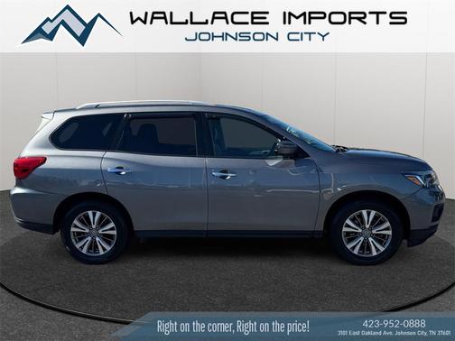 2020 Nissan Pathfinder SL 2WD