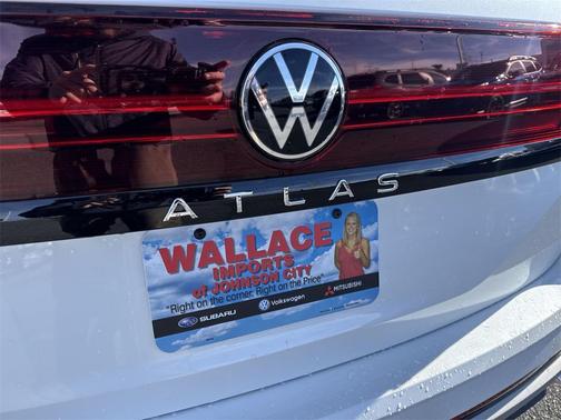 2026 Volkswagen Atlas Peak Edition