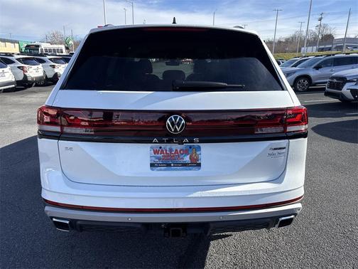 2026 Volkswagen Atlas Peak Edition