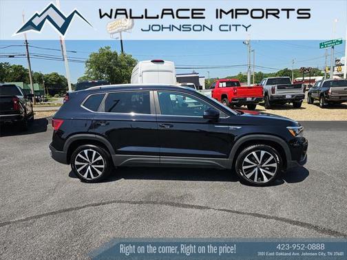 2023 Volkswagen Taos 1.5T SE
