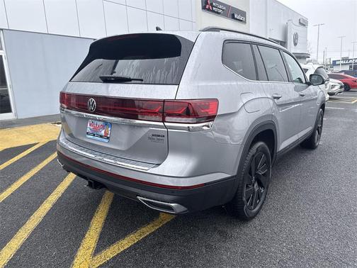 2026 Volkswagen Atlas 2.0T SE w/Technology 4MOTION