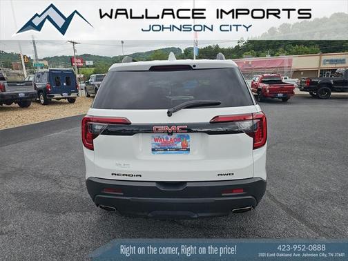 2022 GMC Acadia AWD SLT