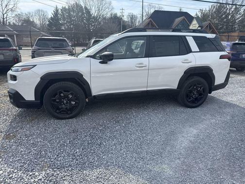 Crystal White Pearl 2026 Subaru Outback Limited