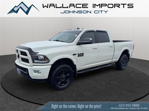 2017 RAM 2500 Laramie Crew Cab 4x4 6'4' Box