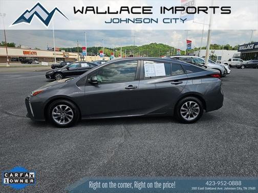 2022 Toyota Prius XLE