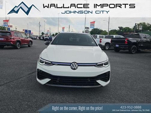 2024 Volkswagen Golf R 2.0T Manual