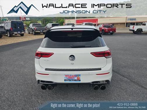 2024 Volkswagen Golf R 2.0T Manual