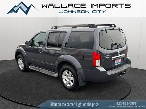 2011 Nissan Pathfinder SV