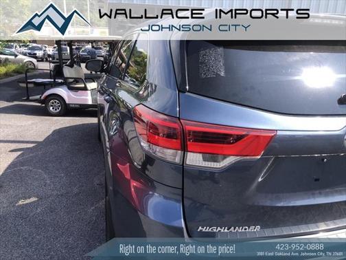 2019 Toyota Highlander LE