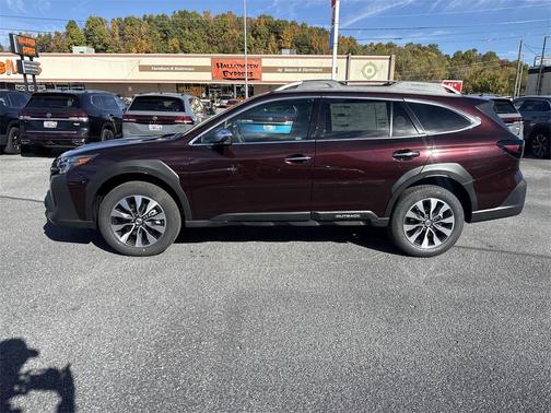 2025 Subaru Outback Touring XT