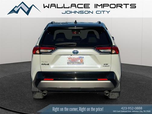 2022 Toyota RAV4 Hybrid SE