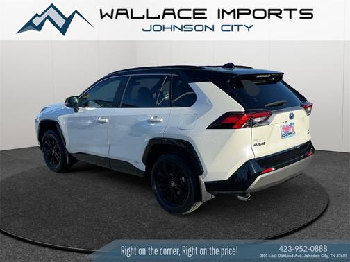 2022 Toyota RAV4 Hybrid SE