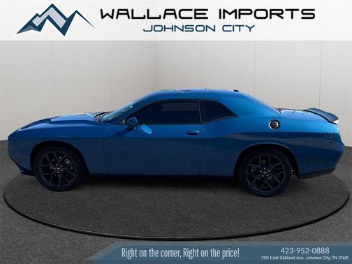 2021 Dodge Challenger SXT