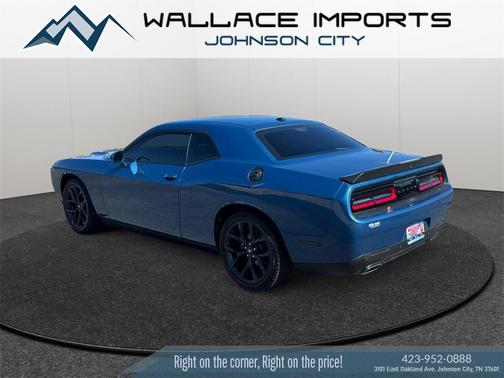 2021 Dodge Challenger SXT