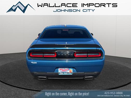 2021 Dodge Challenger SXT
