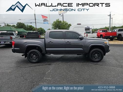 2016 Toyota Tacoma SR