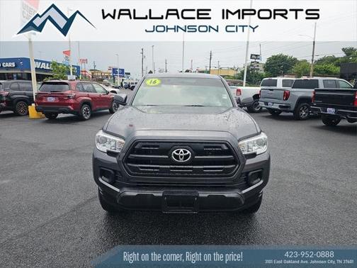 2016 Toyota Tacoma SR