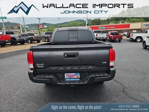 2016 Toyota Tacoma SR