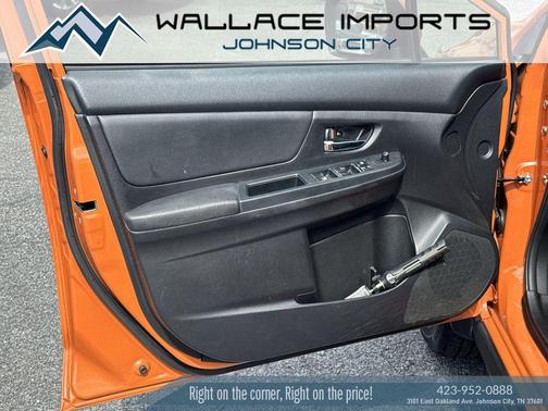 Tangerine Orange Pearl 2014 Subaru XV Crosstrek 2.0i Limited