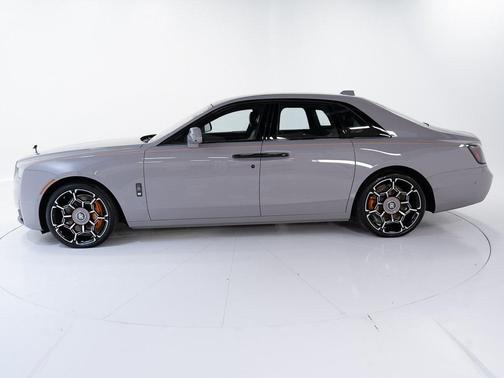 2025 Rolls-Royce Ghost Black Badge