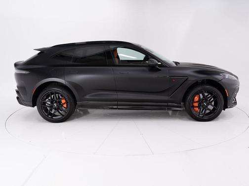 2026 Aston Martin DBX S